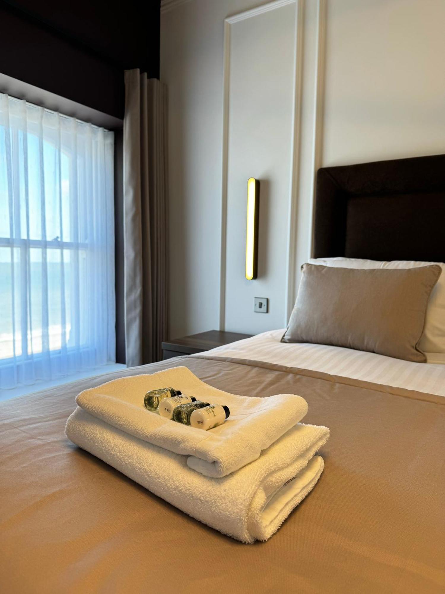 The Cae Mor Hotel Лландидно Екстер'єр фото